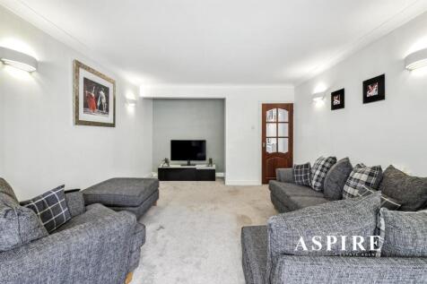 Aspire Estate Agents22.jpg