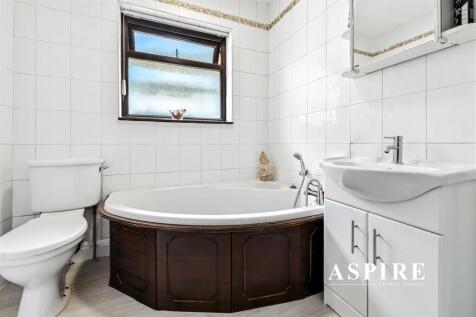 Aspire Estate Agents10.jpg
