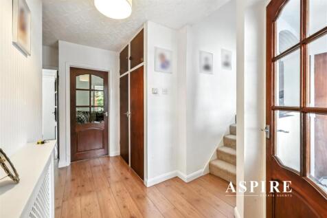 Aspire Estate Agents7.jpg