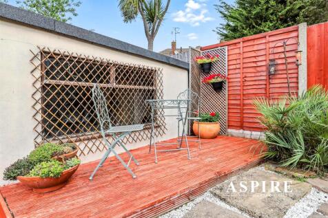 Aspire Estate Agents6.jpg