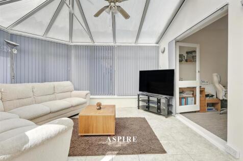 Aspire Estate Agents8.jpg