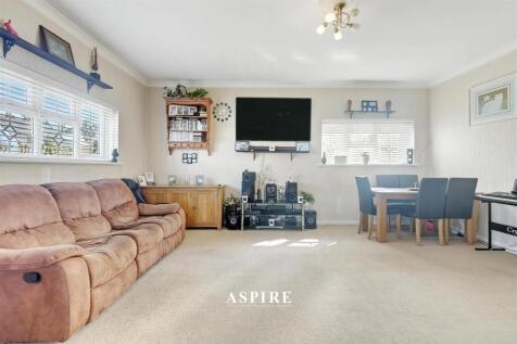 Aspire Estate Agents12.jpg