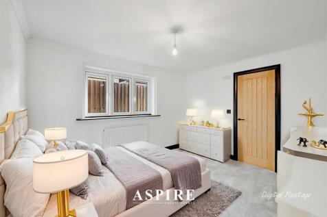 Aspire Estate Agents1003.jpg