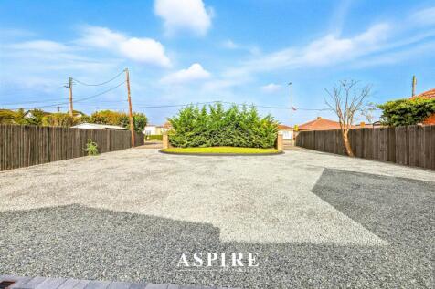 Aspire Estate Agents999124.jpg