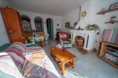 Sitting room (2)