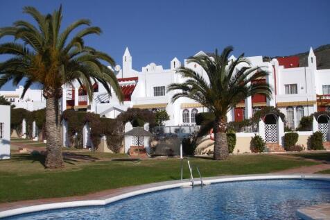 communal pool