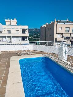 Communal pool