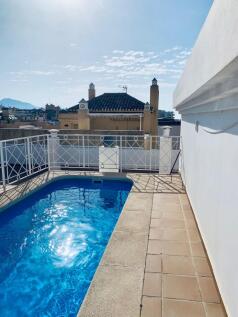 Communal pool