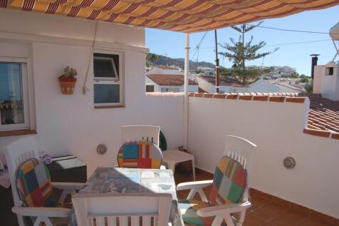 Roof Terrace c
