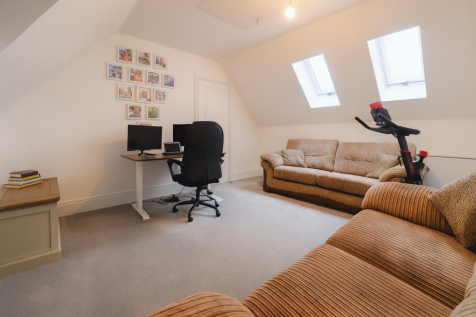 ChatGPT Image Oct 19, 2025 at 08_35_05 PM.png