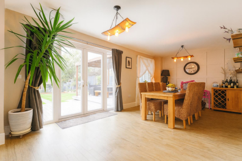 ChatGPT Image Oct 19, 2025 at 09_35_16 PM.png