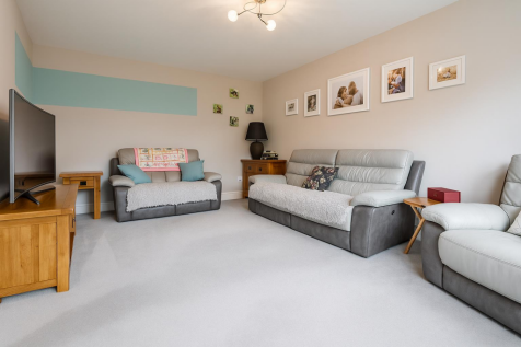 ChatGPT Image Oct 19, 2025 at 07_45_29 PM.png