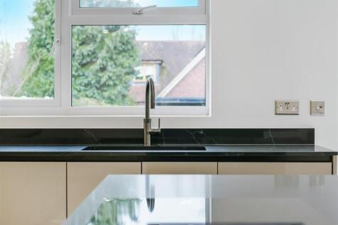 KITCHEN - BROCKHAM LANE (21).jpg