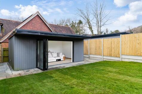 STUDIO - BROCKHAM LANE (28).jpg