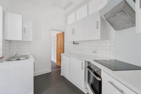 SPINNEY COTTAGE FLAT  (18).jpg