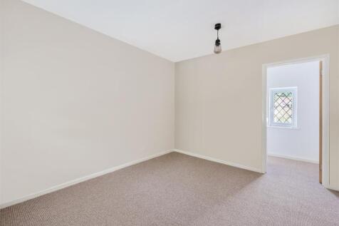 ASHURST ROAD, 86 (14).jpg