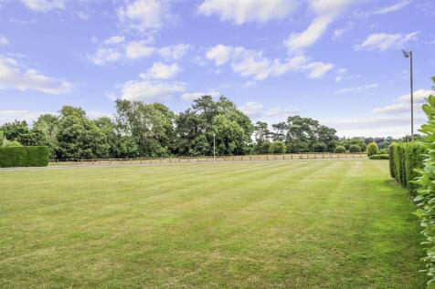KINGSWOOD PARK, 7- (15).jpg