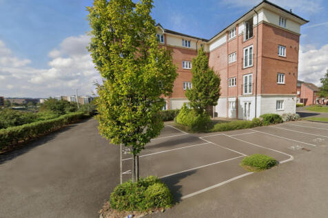 RIVERSIDE Location, GROUND FLOOR 2 Bed APARTMENT