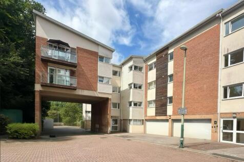 SPACIOUS 2 Bedroom Mid Floor  Apartment with BALC