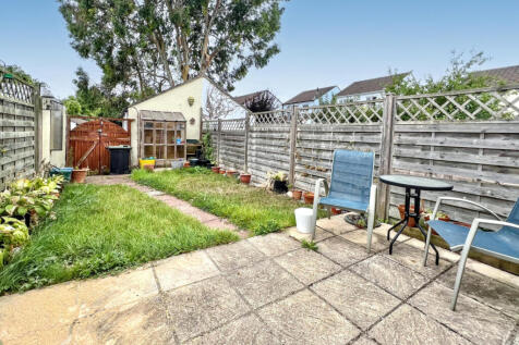 SUPERB INVESTMENT, DOWNSIZING or FIRST TIME BUYER