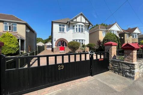 OUTSTANDING, EXTENDED 1930s Home