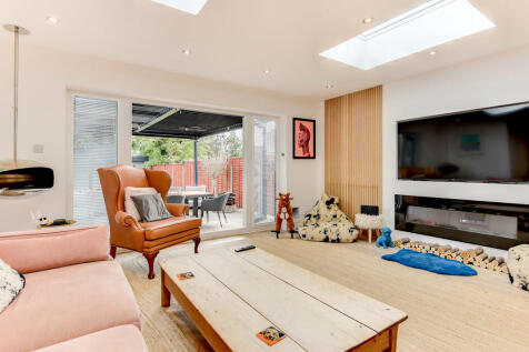 82Chesswood-13