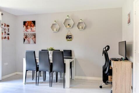 11636_47206_IMAGE...