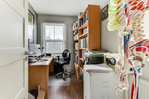 Property Image 25