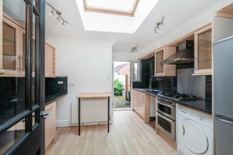 38 Trinity Grove7.jpg
