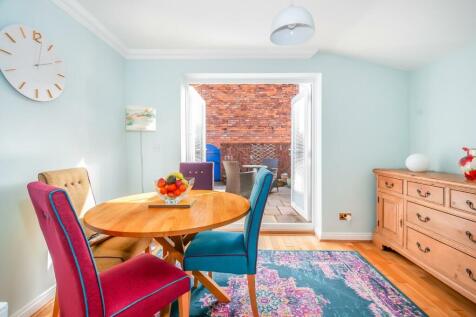 43 Greyburn Lane20.jpg