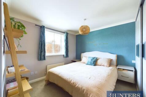 CAM01450G0-PR0127-STILL005.jpg