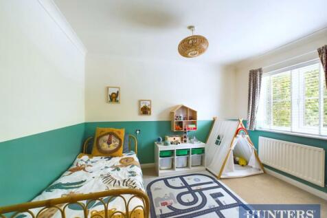 CAM01450G0-PR0127-STILL008.jpg