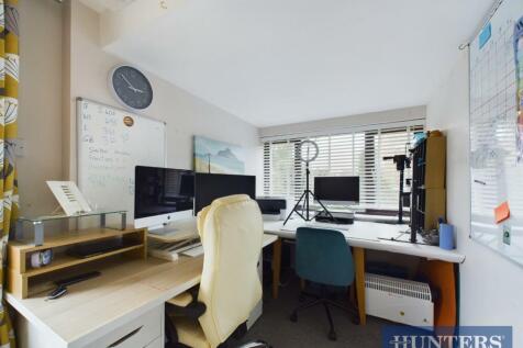 CAM01450G0-PR0146-STILL014.jpg