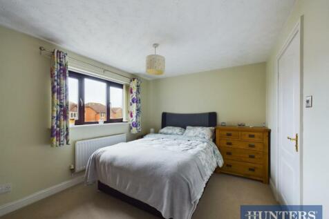 CAM01450G0-PR0146-STILL019.jpg