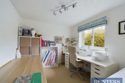 CAM01450G0-PR0146-STILL018.jpg