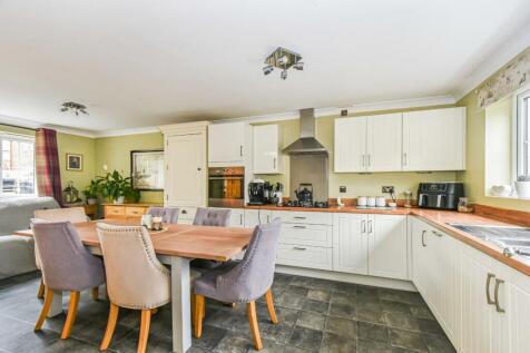 kitchen main