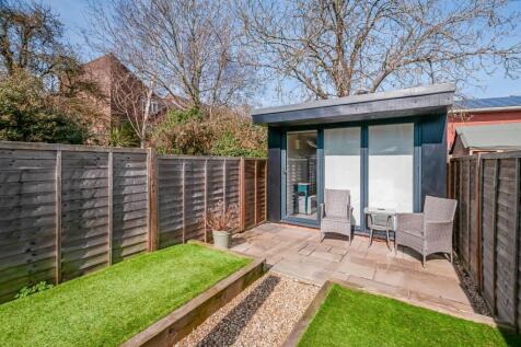 Garden &amp; Pod