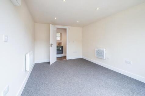 Pod looking to En-Suite