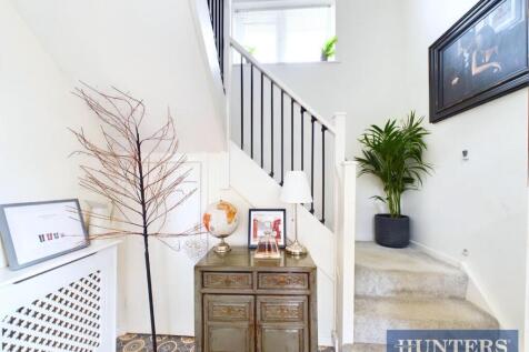 entrance hall alt 1
