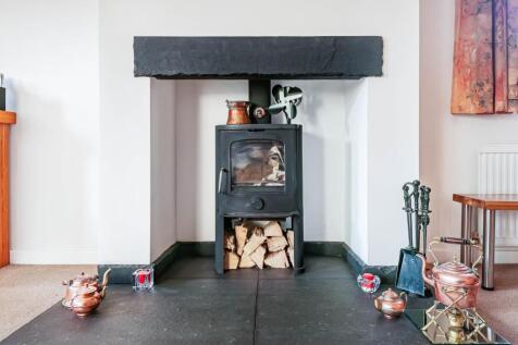 8 Harewood13.jpg