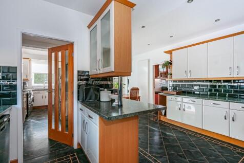 Kitchen Alt