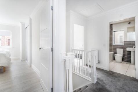 9 Westfield Drive12.jpg