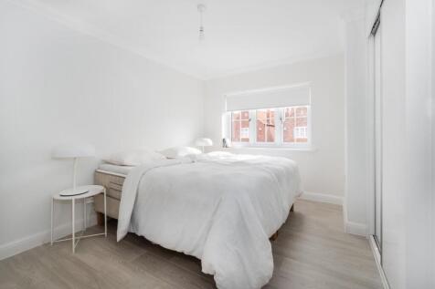9 Westfield Drive13.jpg