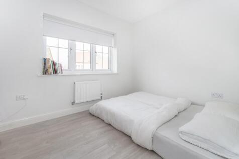 9 Westfield Drive18.jpg