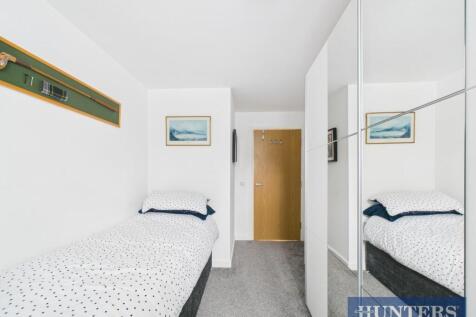 Bedroom 2 alt