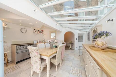 Kitchen alt