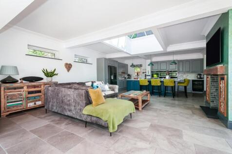 Open Plan Alt