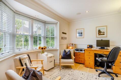 8619079-interior09.jpg