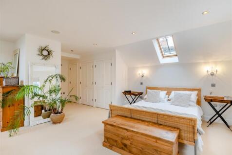8619079-interior17.jpg