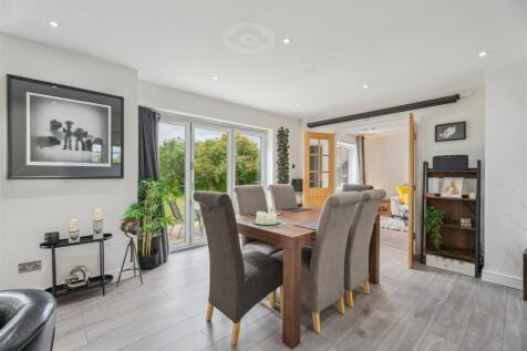 Kitchen/ Family/ Dining Room